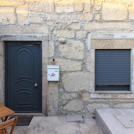 A Ilha Do Lindo Vale * Porto