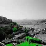 A Ilha Do Lindo Vale * Porto